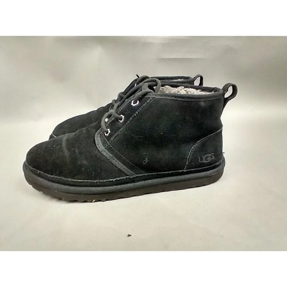 UGG Neumel Casual‎ Classic Suede Ankle Chukka Boots Men’s Size 11 Black